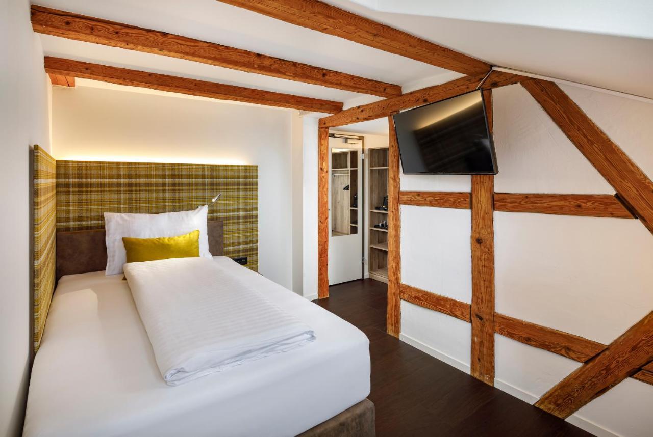 Hotel Schweizerhof Wetzikon Buitenkant foto